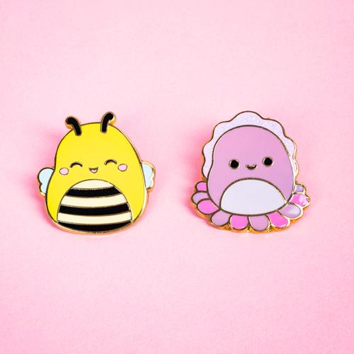 Fizz Creations Squishmallows Sunny & Auggie Pin Badges