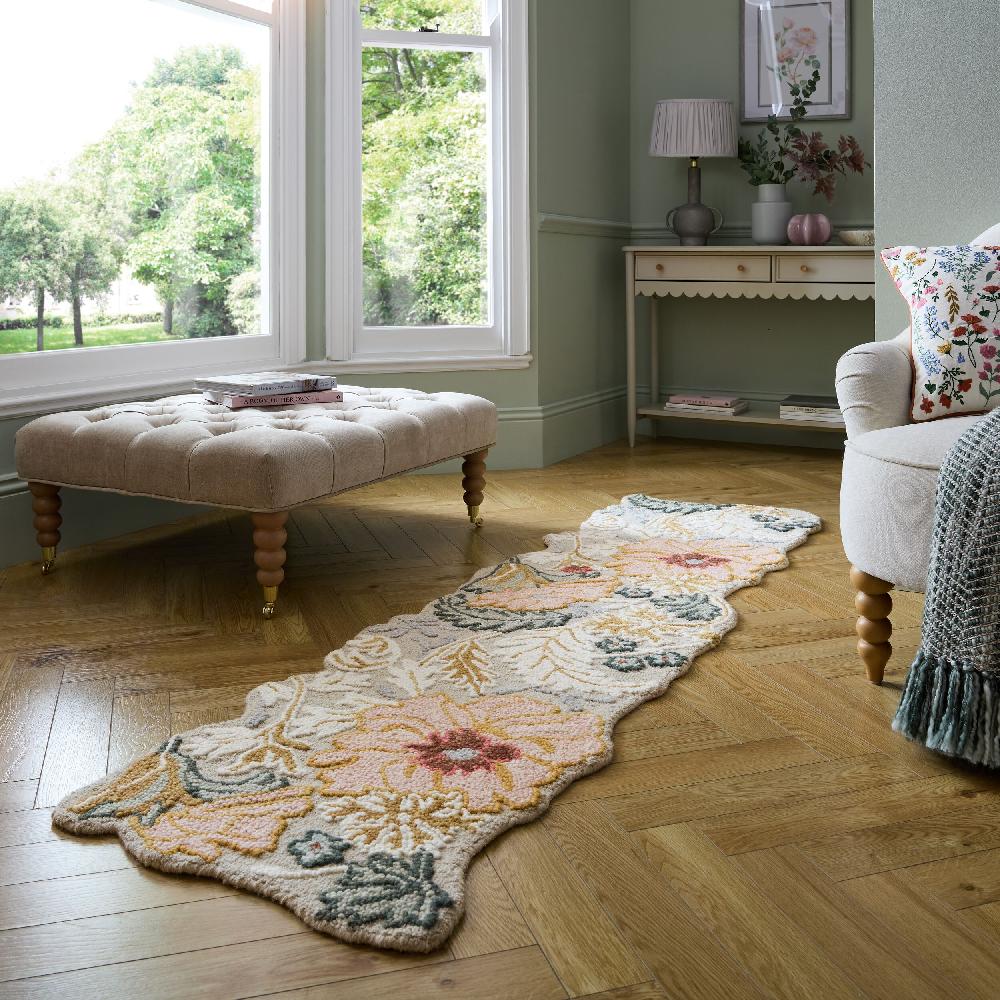 flair rugs Daphne Shaped Floral Wool Runner