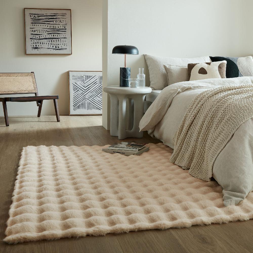 flair rugs Waffle Washable Faux Fur Rug