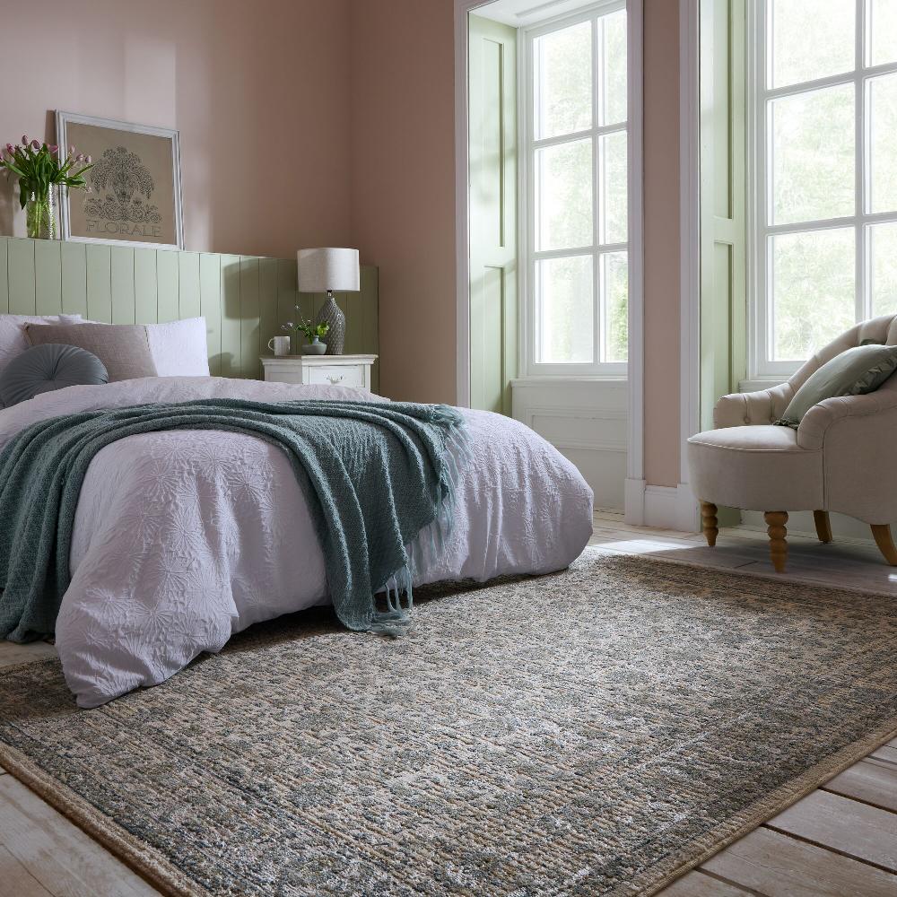 flair rugs Zetta Traditional Border Recycled Rug