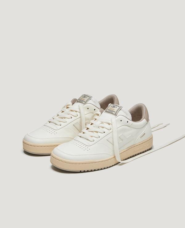 Flamingos' Life STADION MOON