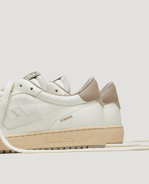 Flamingos' Life STADION MOON