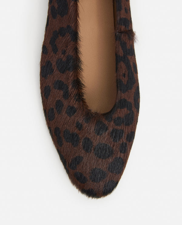 Flattered Belinda Leather Hair Leo