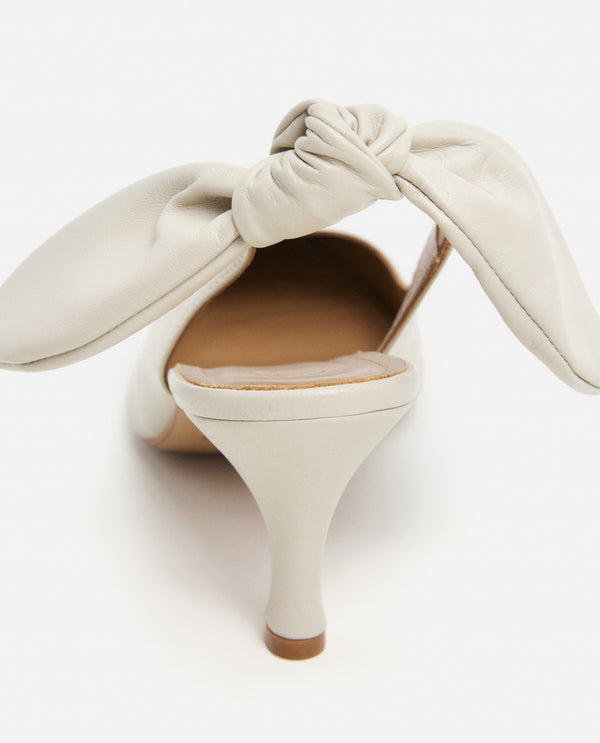Flattered Franchesca Bow Leather Creme