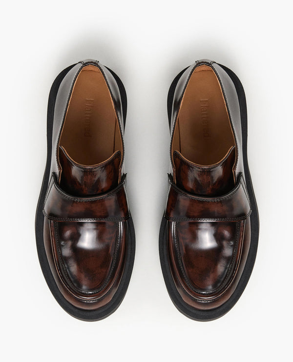 Flattered Leo Leather Chocolate