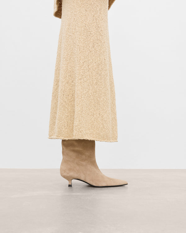 Flattered Nour Suede Sand