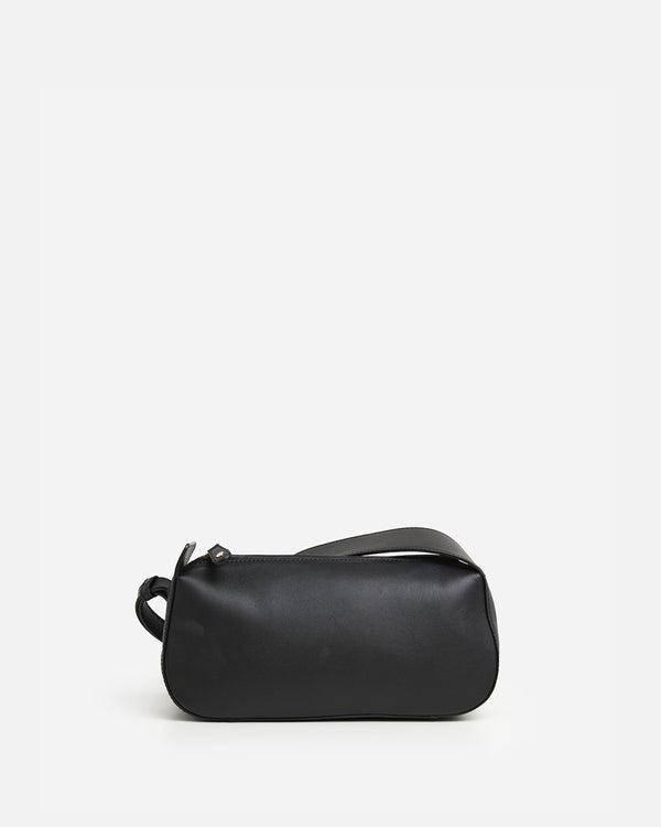 flattered Tuna Shoulder Bag Leather Black