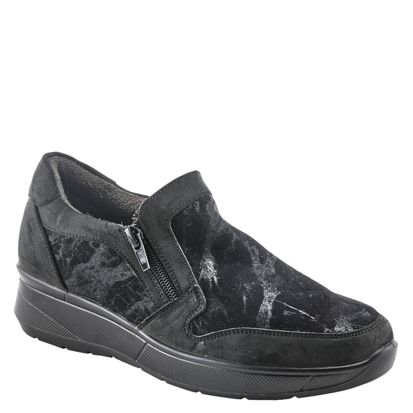 flexus by spring step FLEXUS HABANERA ATHLETIC SLIP-ON SHOES