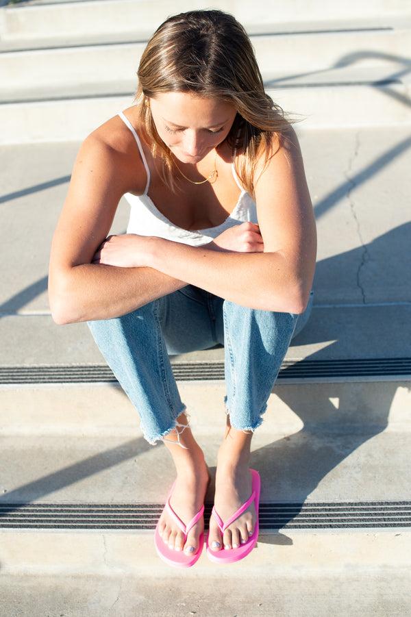 Flojos Fiesta Lite - Women's Sandal Neon Pink Weave