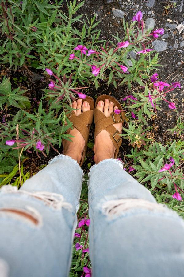 Flojos Wilder - Women's Sandal Tan