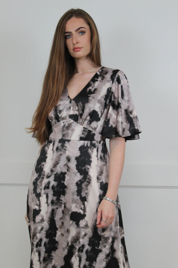 Flounce London Flounce London Grey Smudge Print Woven Satin Maxi