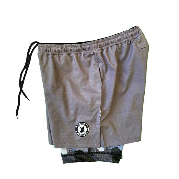 Flow Society Mens 2-1 Compression Solid Charcoal Eagle Camo 7" Shorts Charcoal