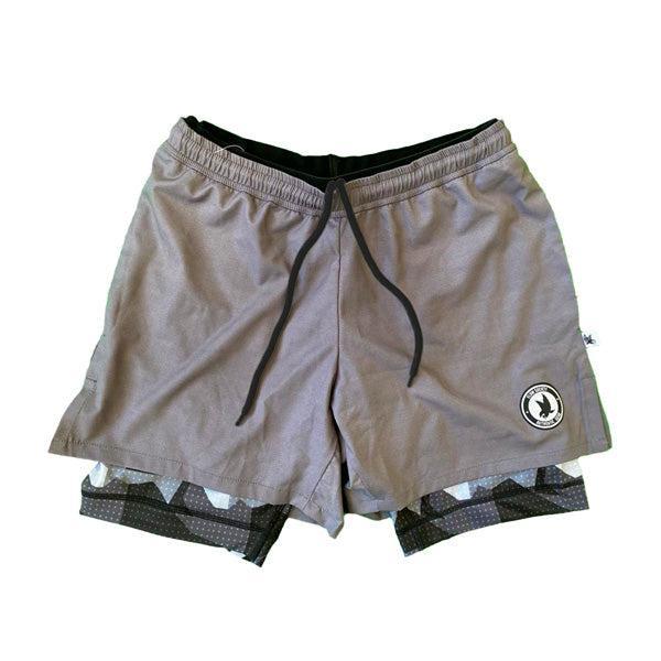 Flow Society Mens 2-1 Compression Solid Charcoal Eagle Camo 7" Shorts Charcoal