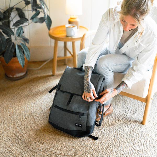 Flowfold Commuter - Center Zip Backpack