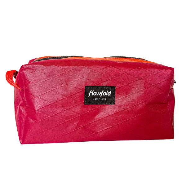 flowfold Maker's Choice Aviator Travel Kit & Toiletry Bag | Design No.02