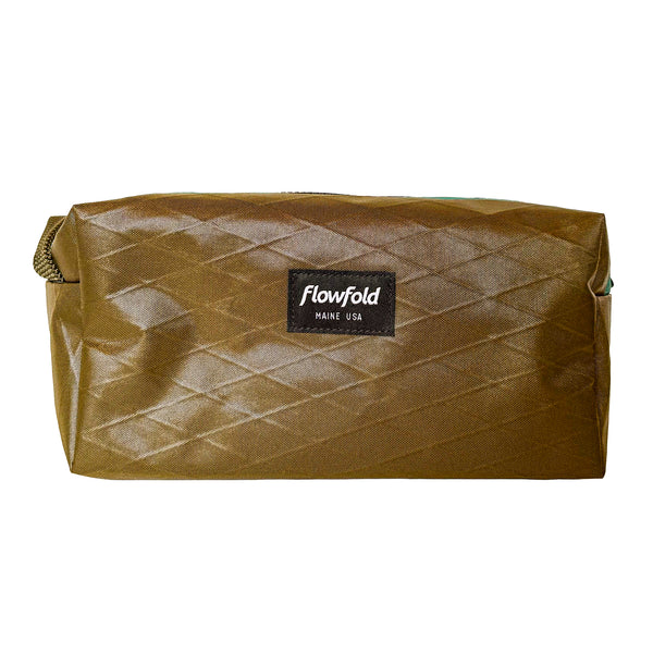 flowfold Maker's Choice Aviator Travel Kit & Toiletry Bag | Design No.03