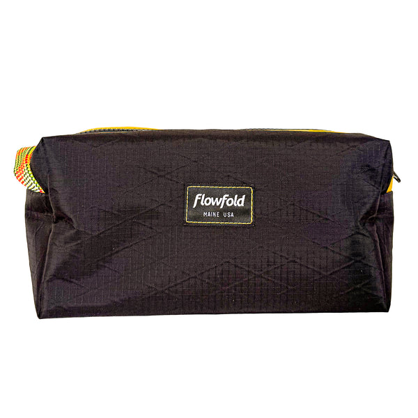 flowfold Maker's Choice Aviator Travel Kit & Toiletry Bag | Design No.08