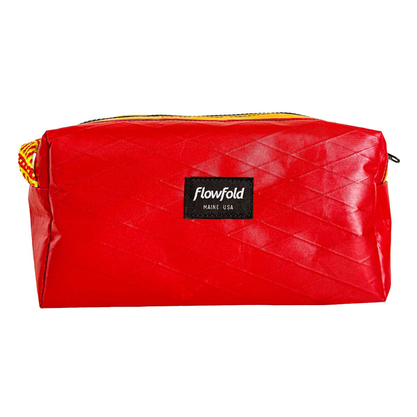 flowfold Maker's Choice Aviator Travel Kit & Toiletry Bag | Design No.12