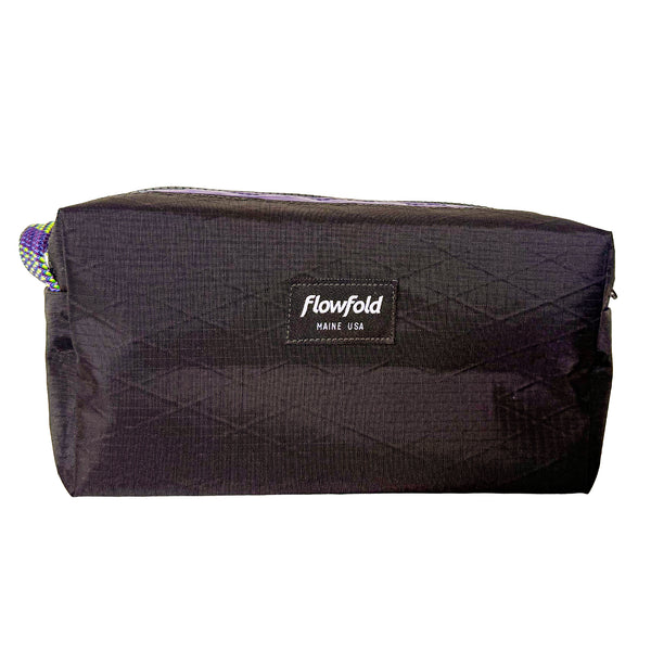 flowfold Maker's Choice Aviator Travel Kit & Toiletry Bag | Design No.16