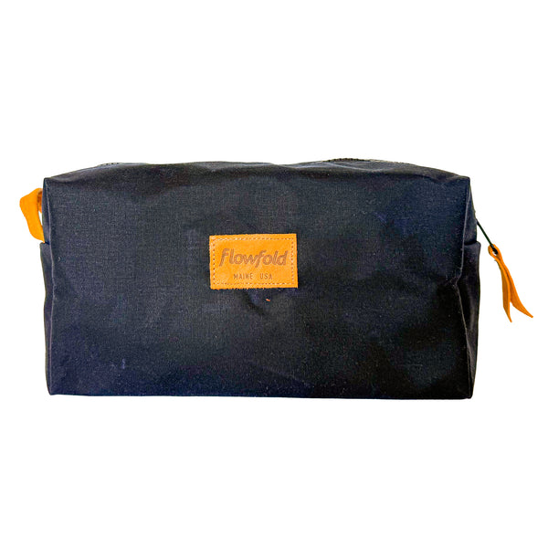 flowfold Maker's Choice Aviator Travel Kit & Toiletry Bag | Design No.27