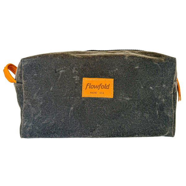 flowfold Maker's Choice Aviator Travel Kit & Toiletry Bag | Design No.30