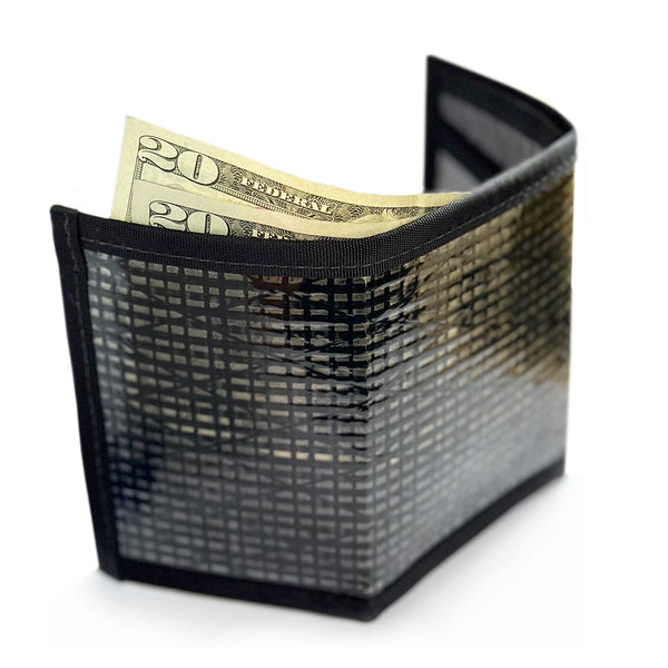 Flowfold Recycled Sailcloth Traveler - Trifold Wallet