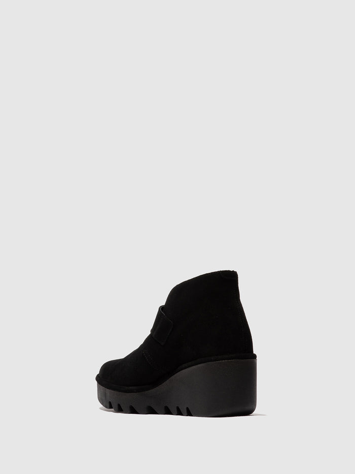 Flowfold Buckle Ankle Boots BIRT397FLY OIL SUEDE BLACK