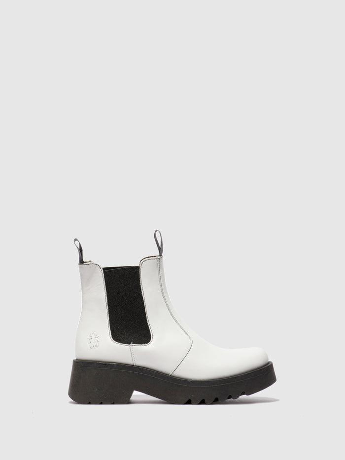 flowfold Chelsea Ankle Boots MEDI789FLY RUG OFFWHITE