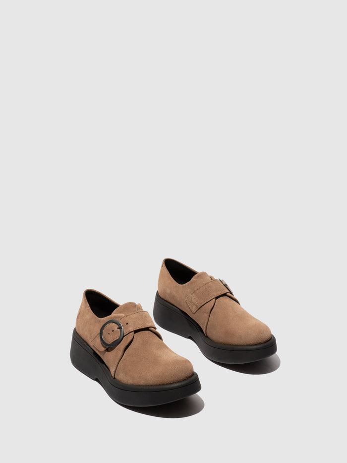 Flowfold Buckle Shoes MAAV157FLY TAUPE