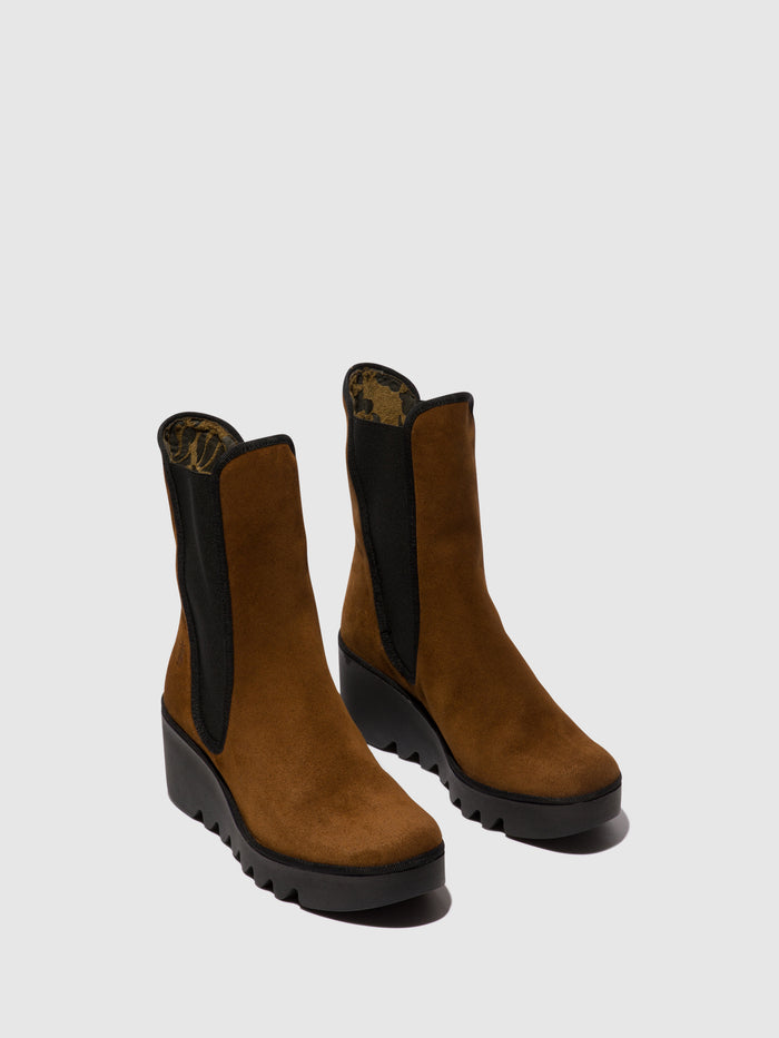 Flowfold Chelsea Ankle Boots BYRO395FLY CAMEL