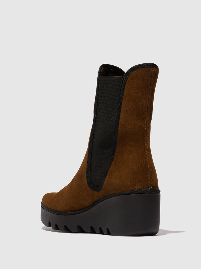 Flowfold Chelsea Ankle Boots BYRO395FLY CAMEL