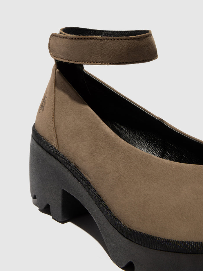 Flowfold Closed Shoes TIRY497FLY KHAKI