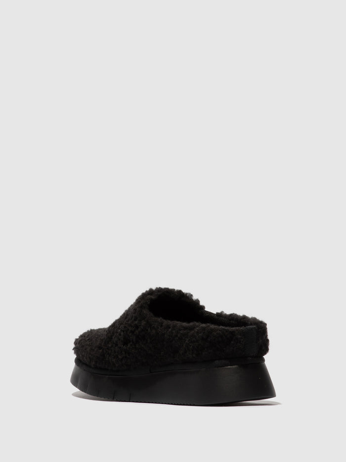 Flowfold Round Toe Clogs CAFE360FLY BLACK