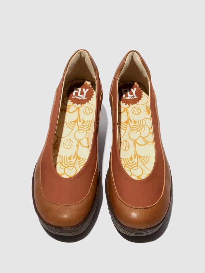 Flowfold Slip-on Shoes YEKA530FLY TAN/TAN