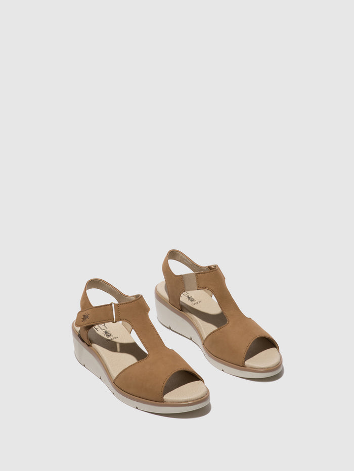 Flowfold T-Strap Sandals NOVA932FLY SAND