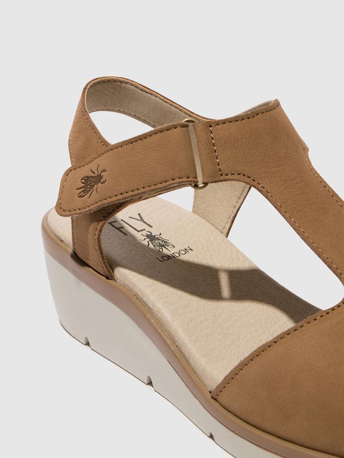 Flowfold T-Strap Sandals NOVA932FLY SAND