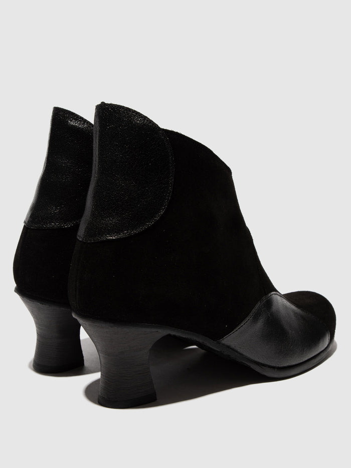 Flowfold Zip Up Ankle Boots BLAIN343FLY BLACK