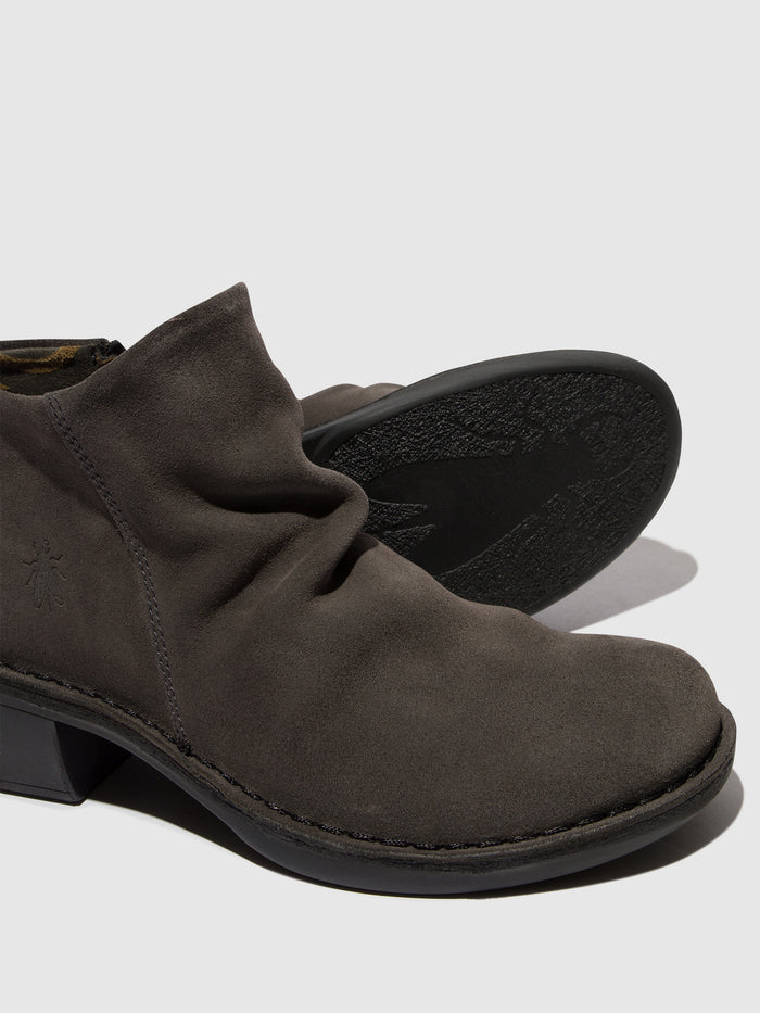 Flowfold Zip Up Ankle Boots MERK093FLY DIESEL