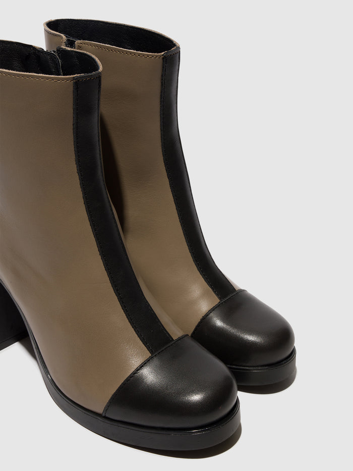 Flowfold Zip Up Ankle Boots STIR985FLY BLACK/TAUPE