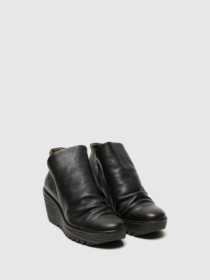 Flowfold Zip Up Ankle Boots YIP BLACK