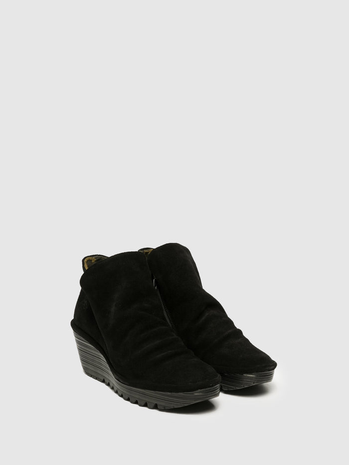 Flowfold Zip Up Ankle Boots YIP BLACK
