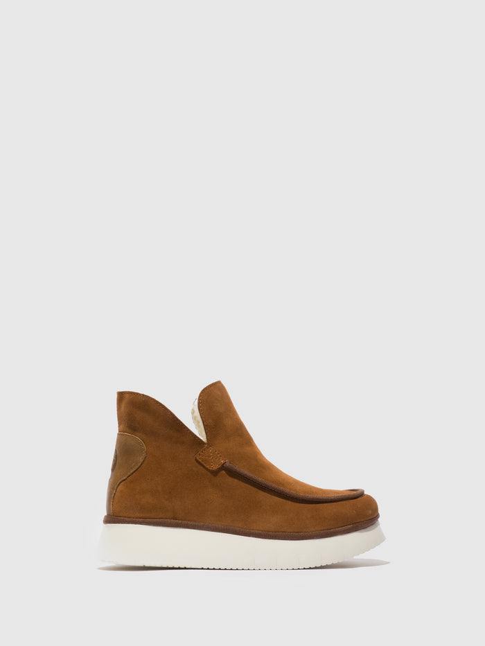 flowfold Round Toe Ankle Boots COZE348FLY SUEDE/RUG COGNAC