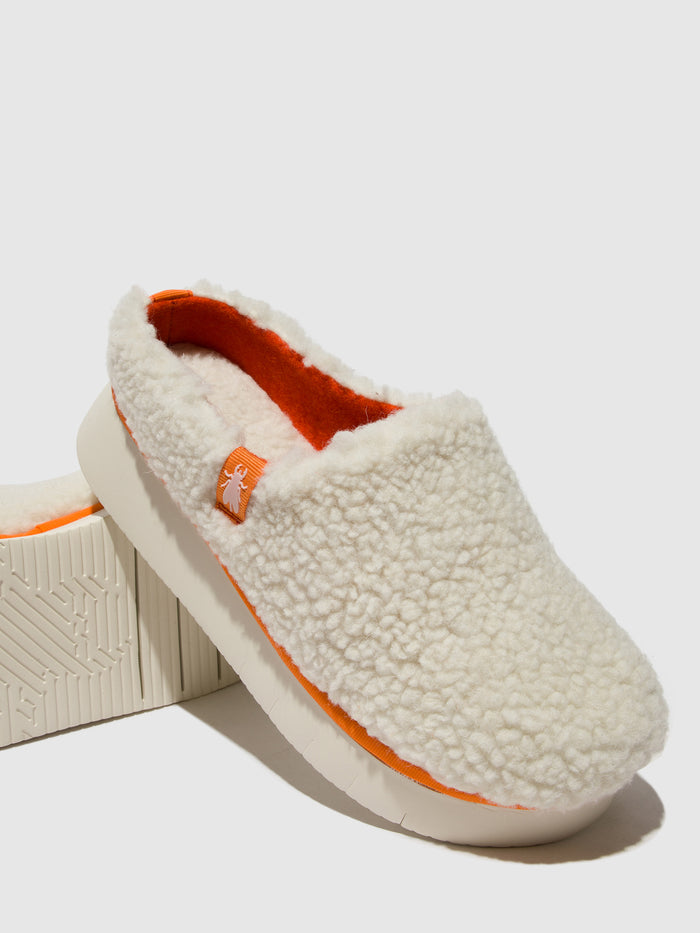 Flowfold Round Toe Clogs CAFE360FLY OFFWHITE (ORANGE)
