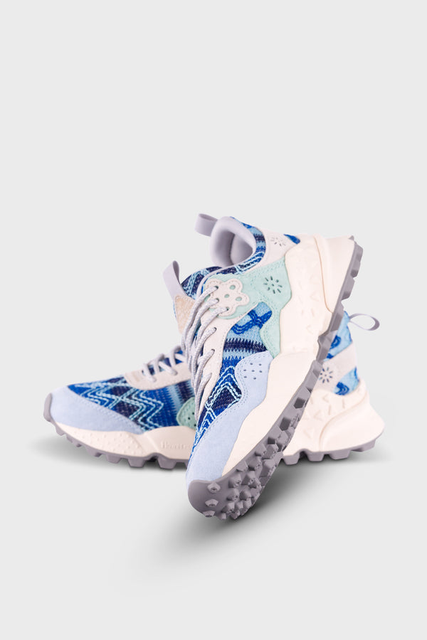 Folk Flower Mountain - Kotetsu Woman - Grey-Light Blue Cream