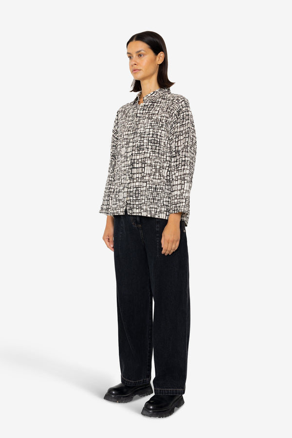 Folk Archive Shirt - Black Ecru Maze Print