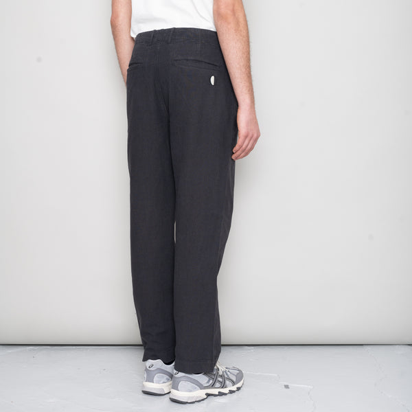 Folk Lean Assembly Pant - Soft Black Linen