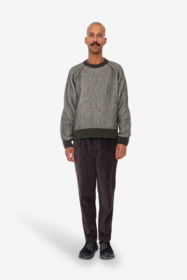 Folk Plated Rib Crew - Olive / Ecru