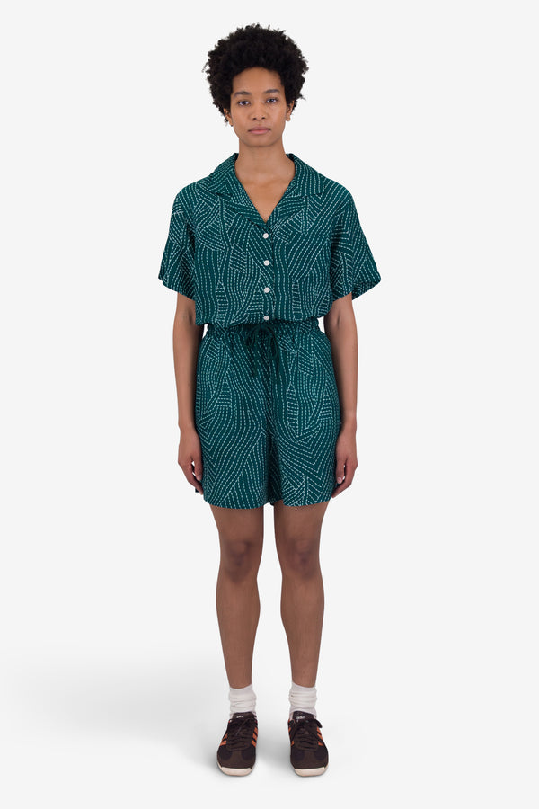 Folk Wide Signal Shorts - Vintage Green Stitch Print