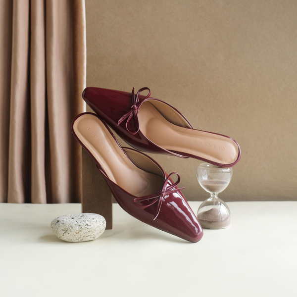 footwear sensation Charlotte Heels (Cherry Red)