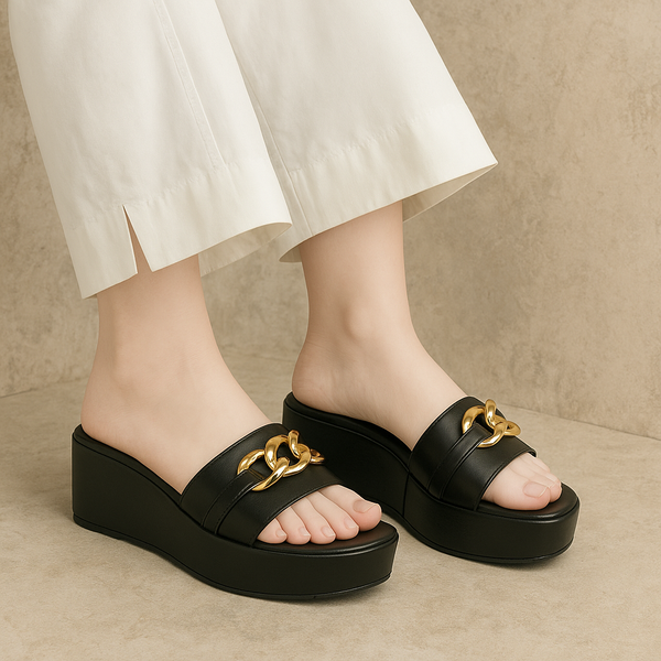 footwear sensation Lexie Wedges - Black